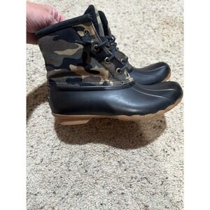 Sperry Saltwater Camo Womens Size 6.5 Water proof Lace up Duck boots